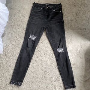 Abercrombie high rise skinny jeans size 27